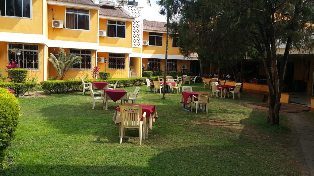 Hotel Oasis Morogoro ภายนอก รูปภาพ